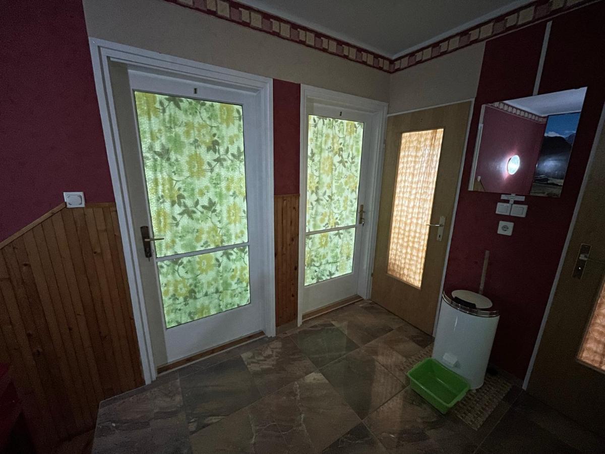 Bük Karolin Apartman מראה חיצוני תמונה